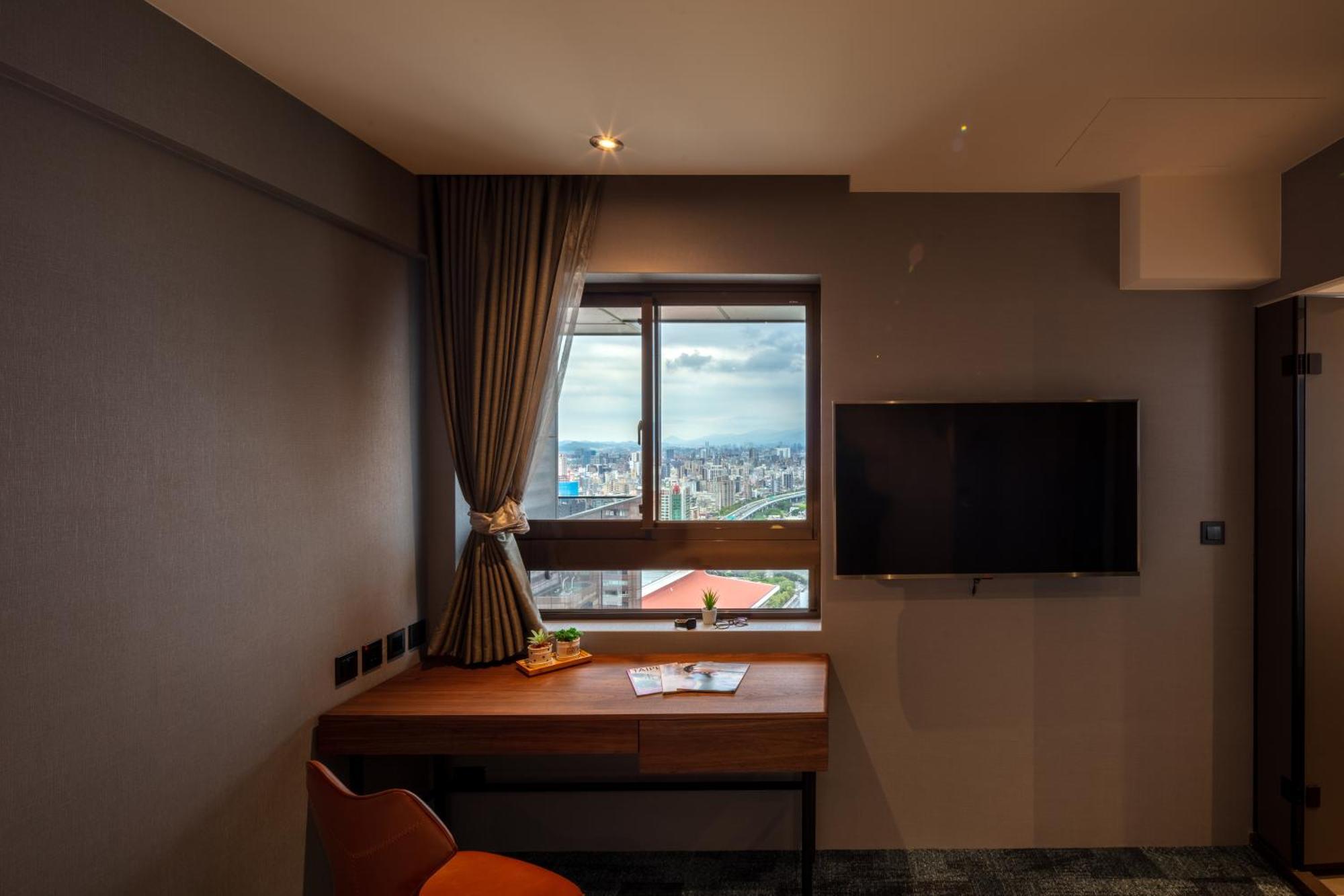 Roaders Plus Hotel - Taipei Station חדר תמונה